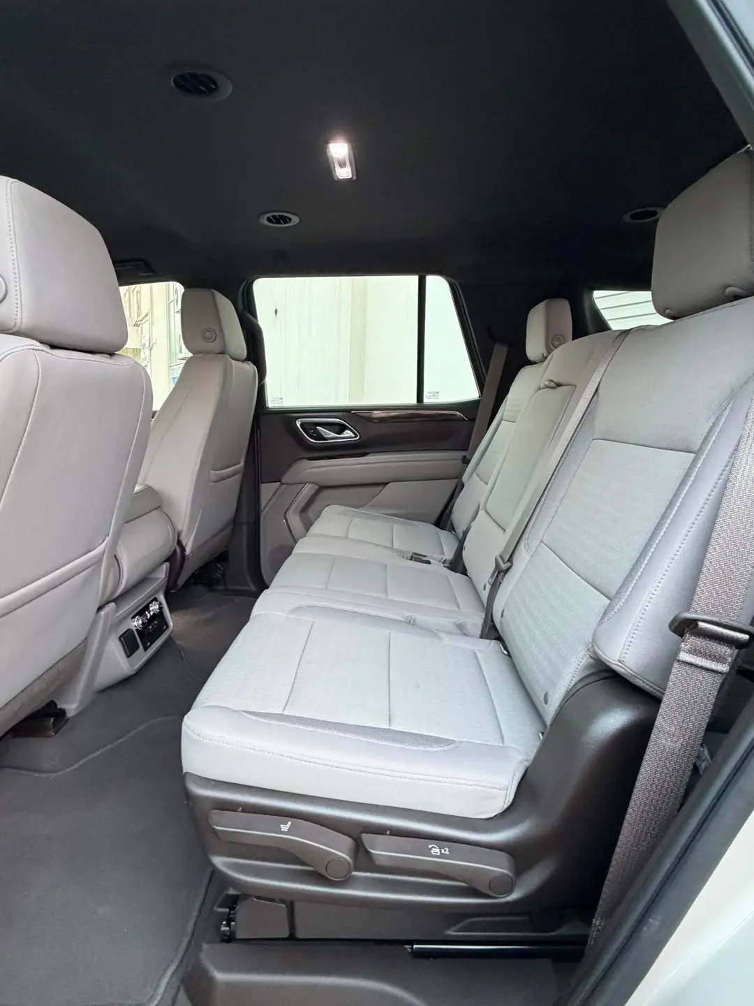 2021 GMC Yukon SLE for Sale – Excellent Condition