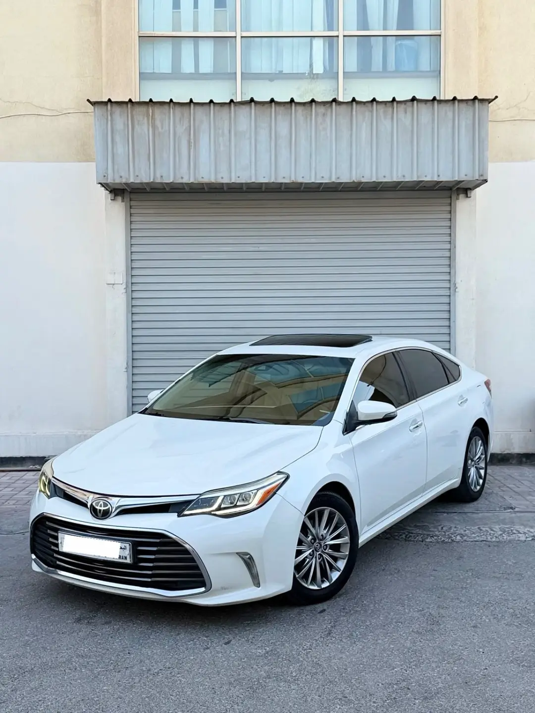 2016 Toyota Avalon Limited for Sale – Low Mileage