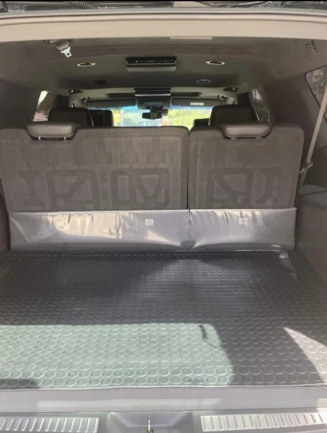 2018 Cadillac Escalade ESV Platinum GCC Spec For Sale