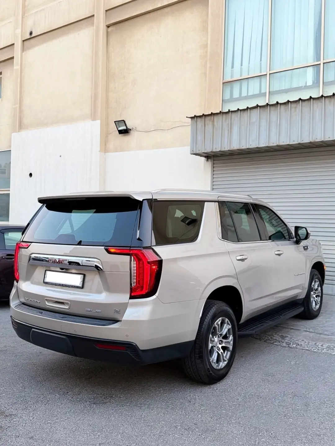 2021 GMC Yukon SLE for Sale – Excellent Condition