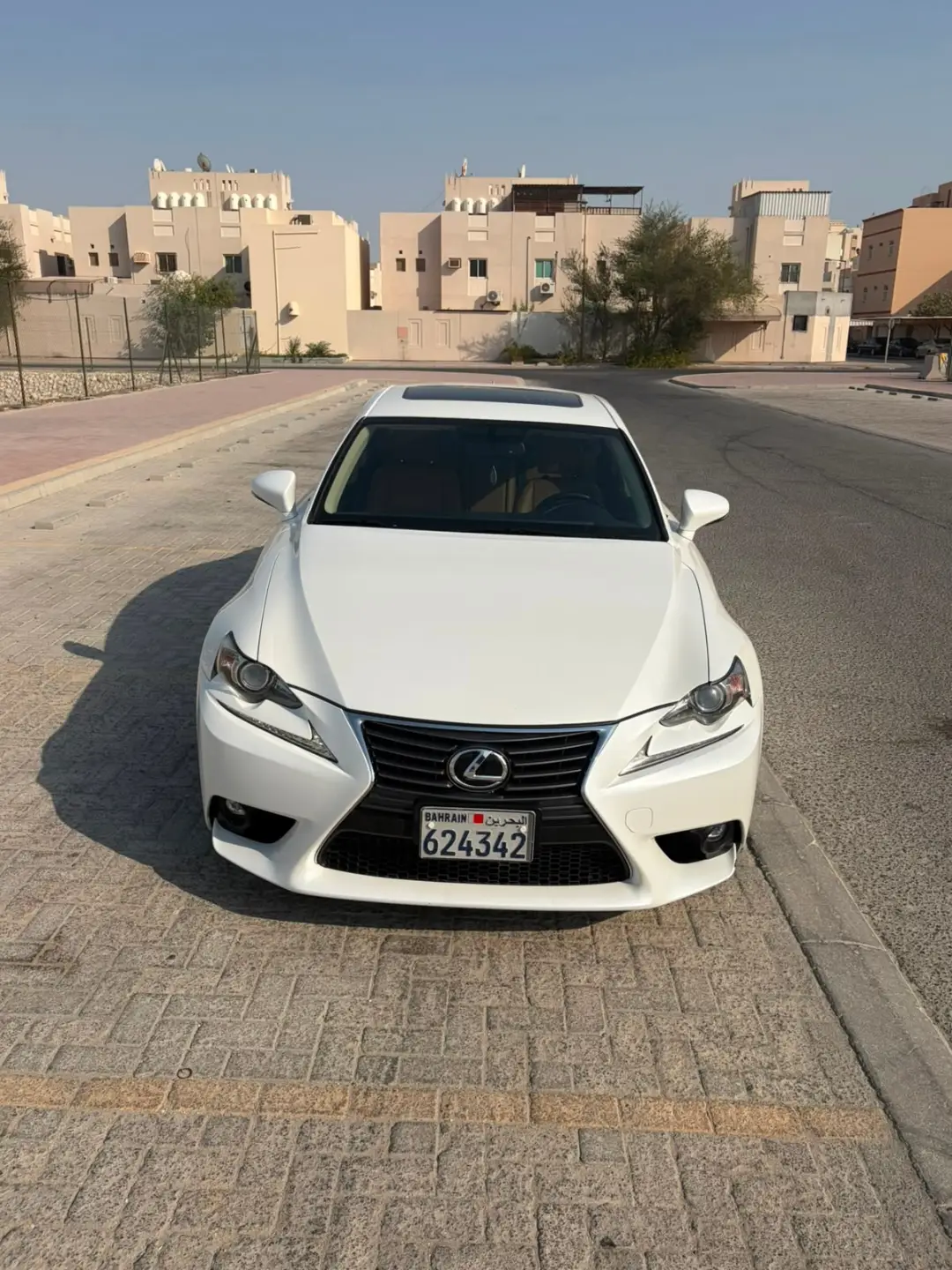 2015 Lexus IS250 V6 2.5 – For Sale