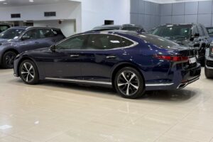 Lexus LS-350 / 2026 (Blue)