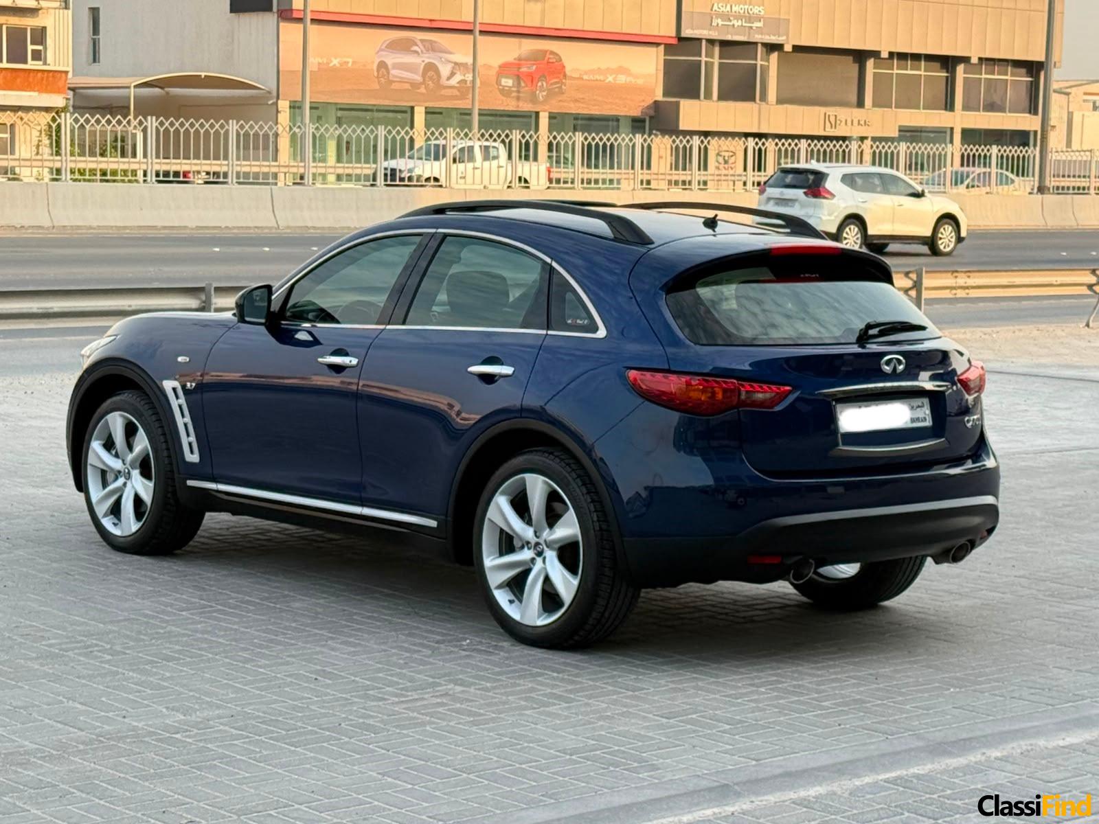 Infiniti QX70 2015 (Blue)