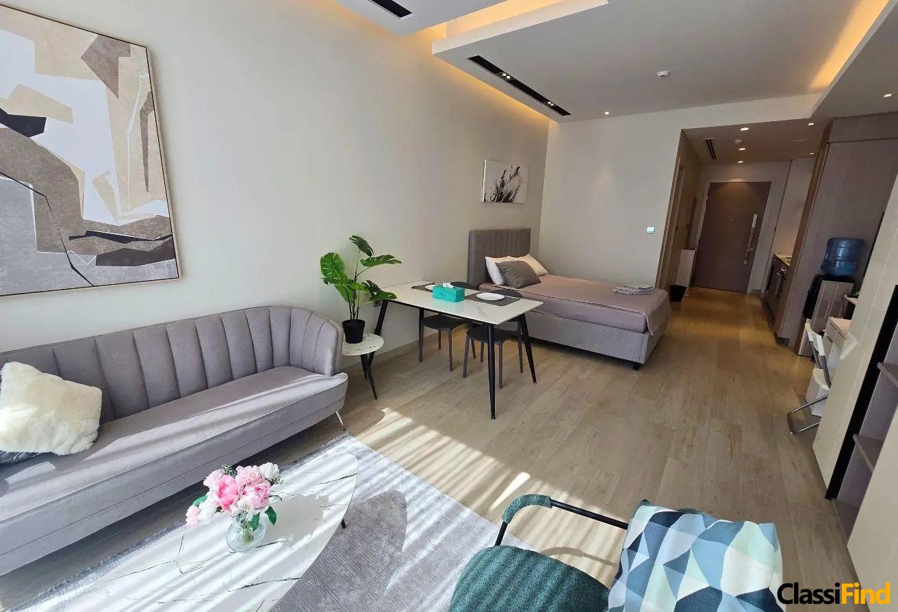 Luxury Sea View Apartment for Rent in Al Juffair – High Floor, All-Inclusive Amenities