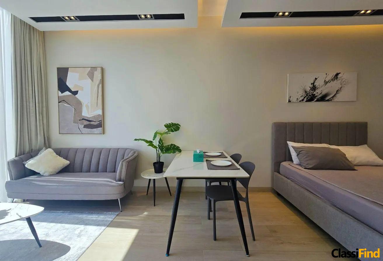 Luxury Sea View Apartment for Rent in Al Juffair – High Floor, All-Inclusive Amenities