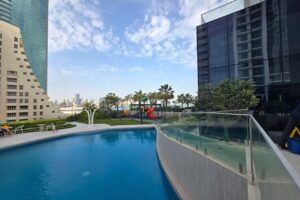 Luxury Sea View Apartment for Rent in Al Juffair – High Floor, All-Inclusive Amenities