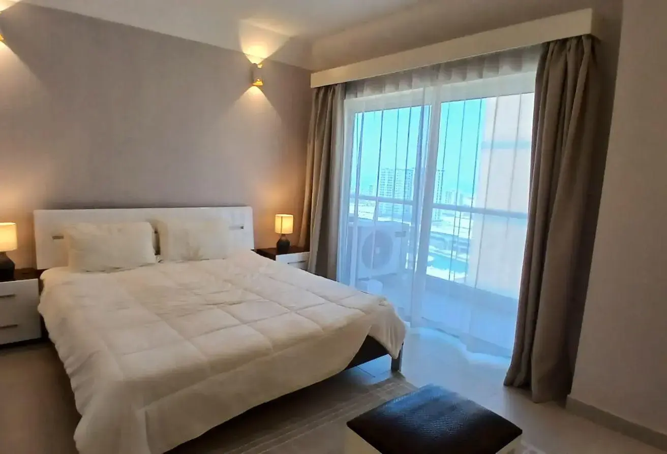Luxury 2BR Apartment for Rent in Amwaj Avenue – Sea View, Gym, Pool, Housekeeping Included