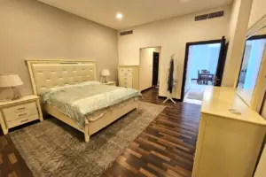 Luxury Apartments for Rent in Reef Island: Stunning Island Views, Outdoor Pool, Barbecue Area, and Fully Equipped Gym