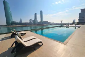 Luxury Apartments for Rent in Reef Island: Stunning Island Views, Outdoor Pool, Barbecue Area, and Fully Equipped Gym