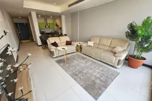 Luxury Apartments for Rent in Reef Island: Stunning Island Views, Outdoor Pool, Barbecue Area, and Fully Equipped Gym
