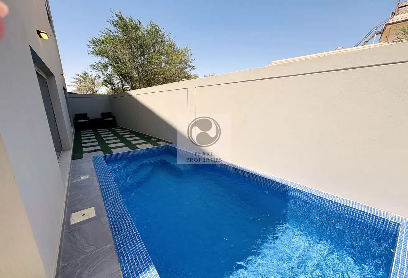 3-Bedroom Apartment with Private Pool for Rent in Saar