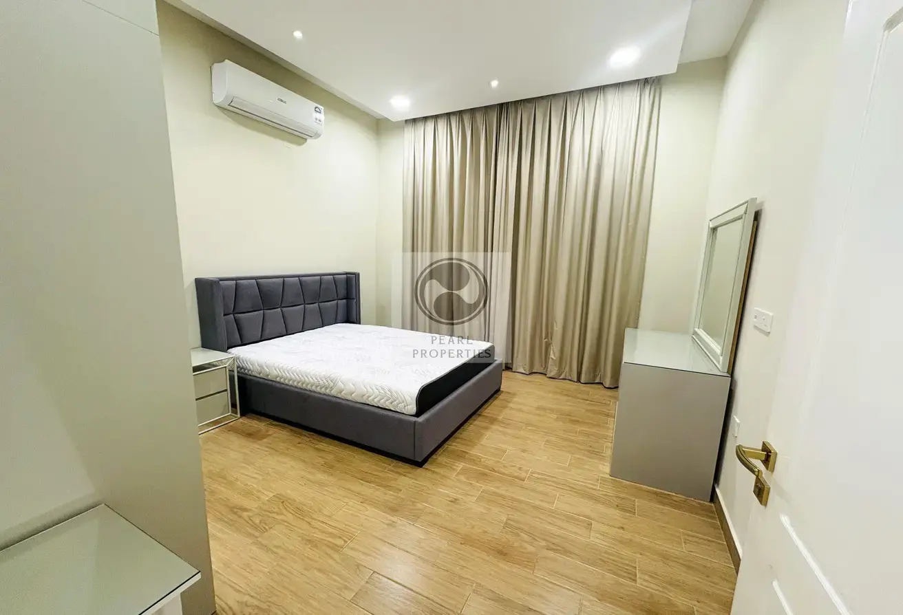 3-Bedroom Apartment with Private Pool for Rent in Saar
