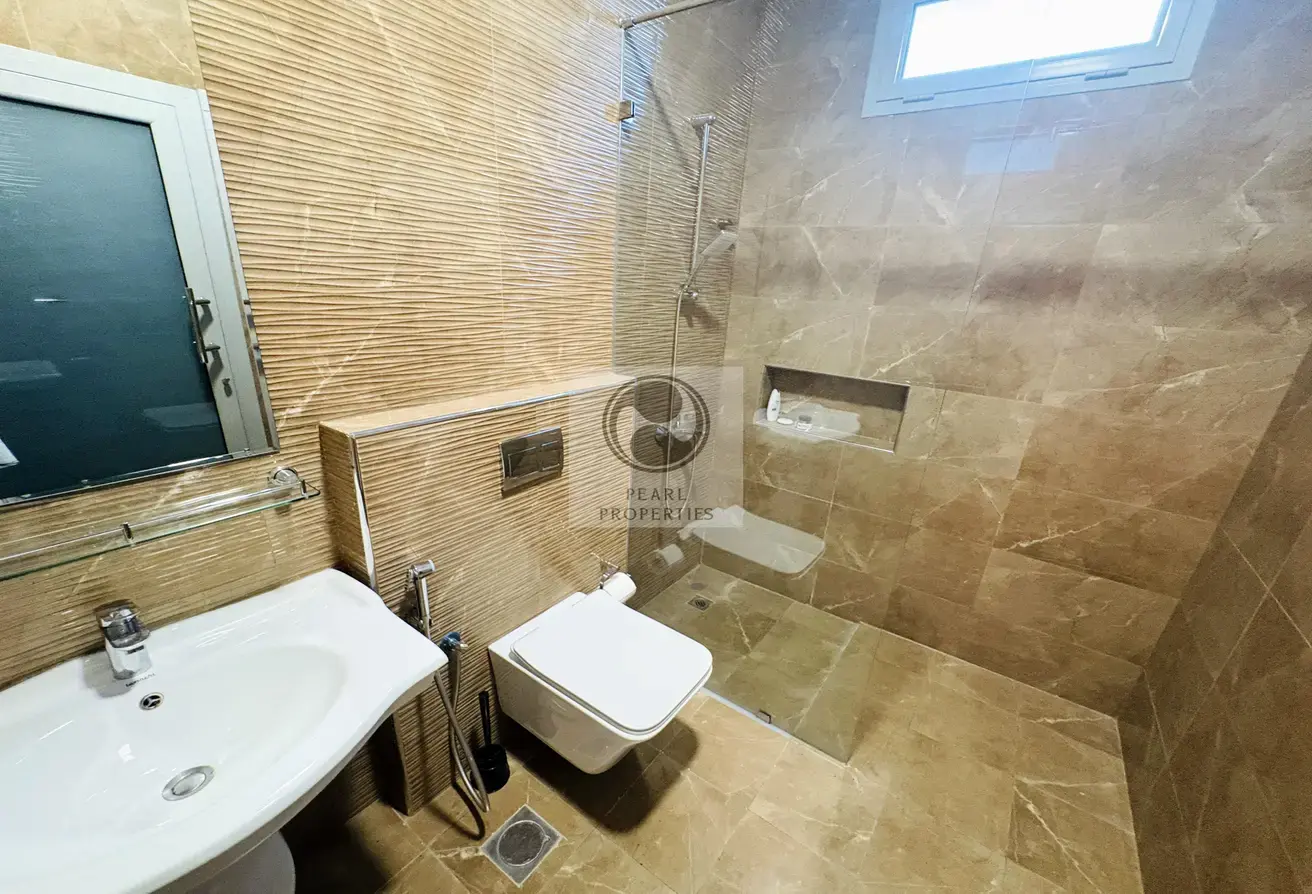 3-Bedroom Apartment with Private Pool for Rent in Saar