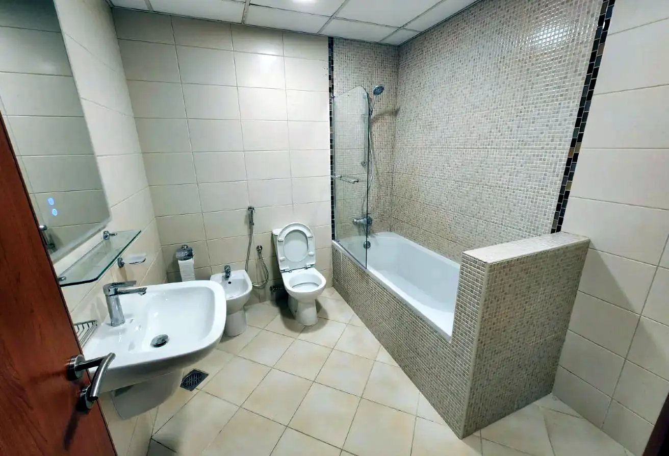 Stylish and Spacious Family Apartment for Rent in Sanabis – Ideal Location with Modern Amenities