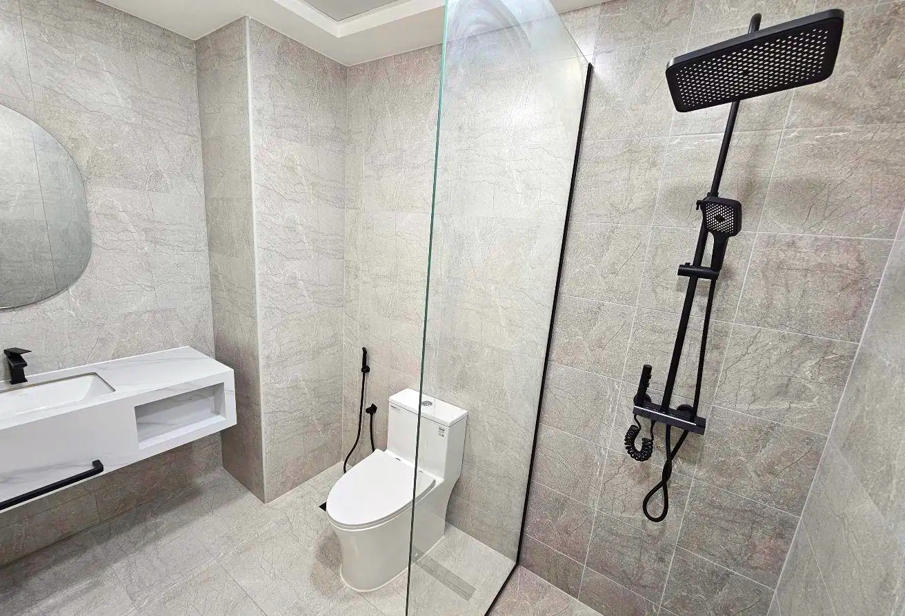 Brand New High-Floor Seef Apartment for Rent with Stunning Balcony Views