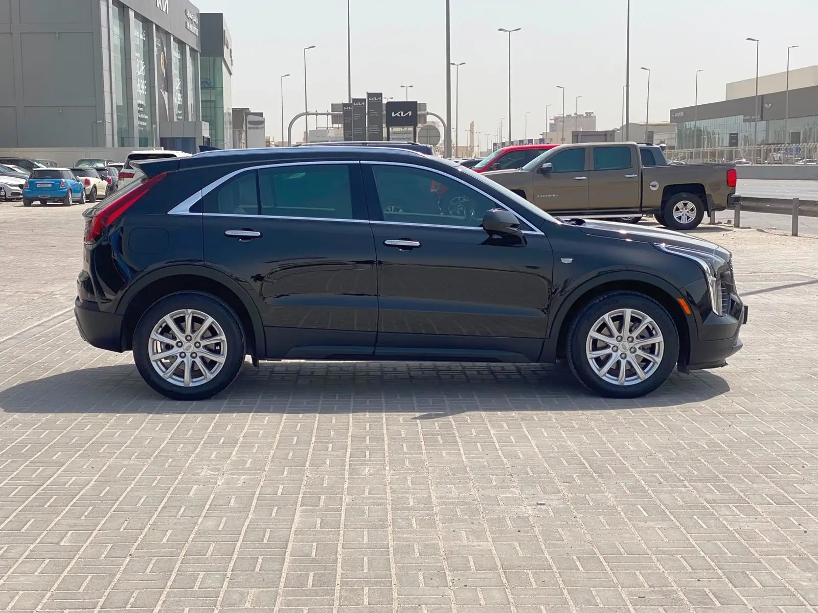 2023 Cadillac XT4 Full Option Black – For Sale
