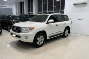 Toyota Land Cruiser GX-R 2015 (White)