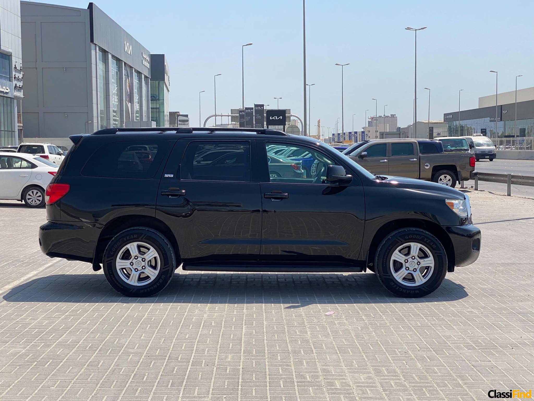 Toyota Sequoia 2016 (Black)