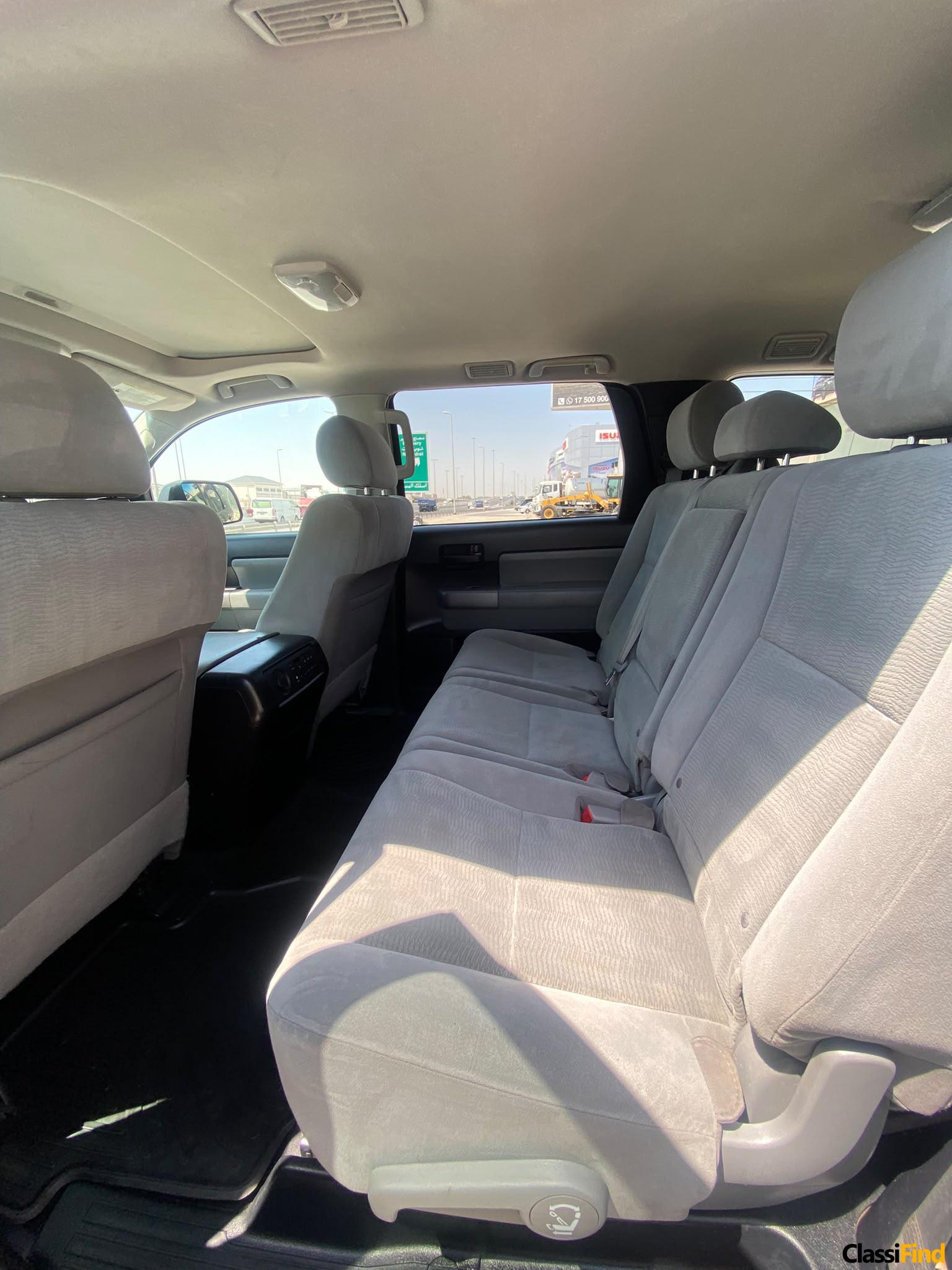 Toyota Sequoia 2016 (Black)