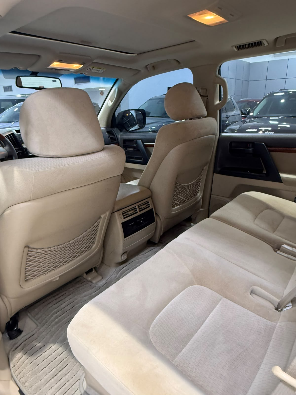 Toyota Land Cruiser GX-R 2015 (White)