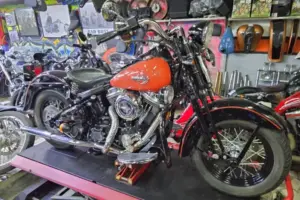 Harley Davidson Softail Springer 1998 – Fully Modified
