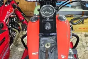 Harley Davidson Softail Springer 1998 – Fully Modified