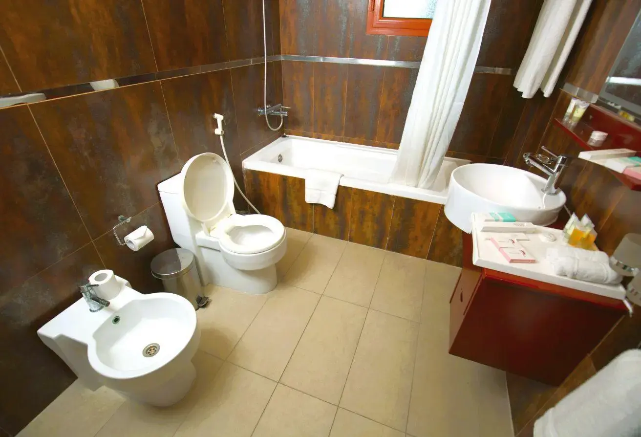 Spacious 3 Bedroom Hotel Apartment for Rent in Al Juffair – Ideal Family Suite