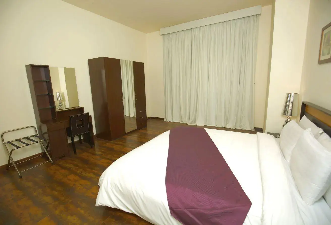 Spacious 3 Bedroom Hotel Apartment for Rent in Al Juffair – Ideal Family Suite
