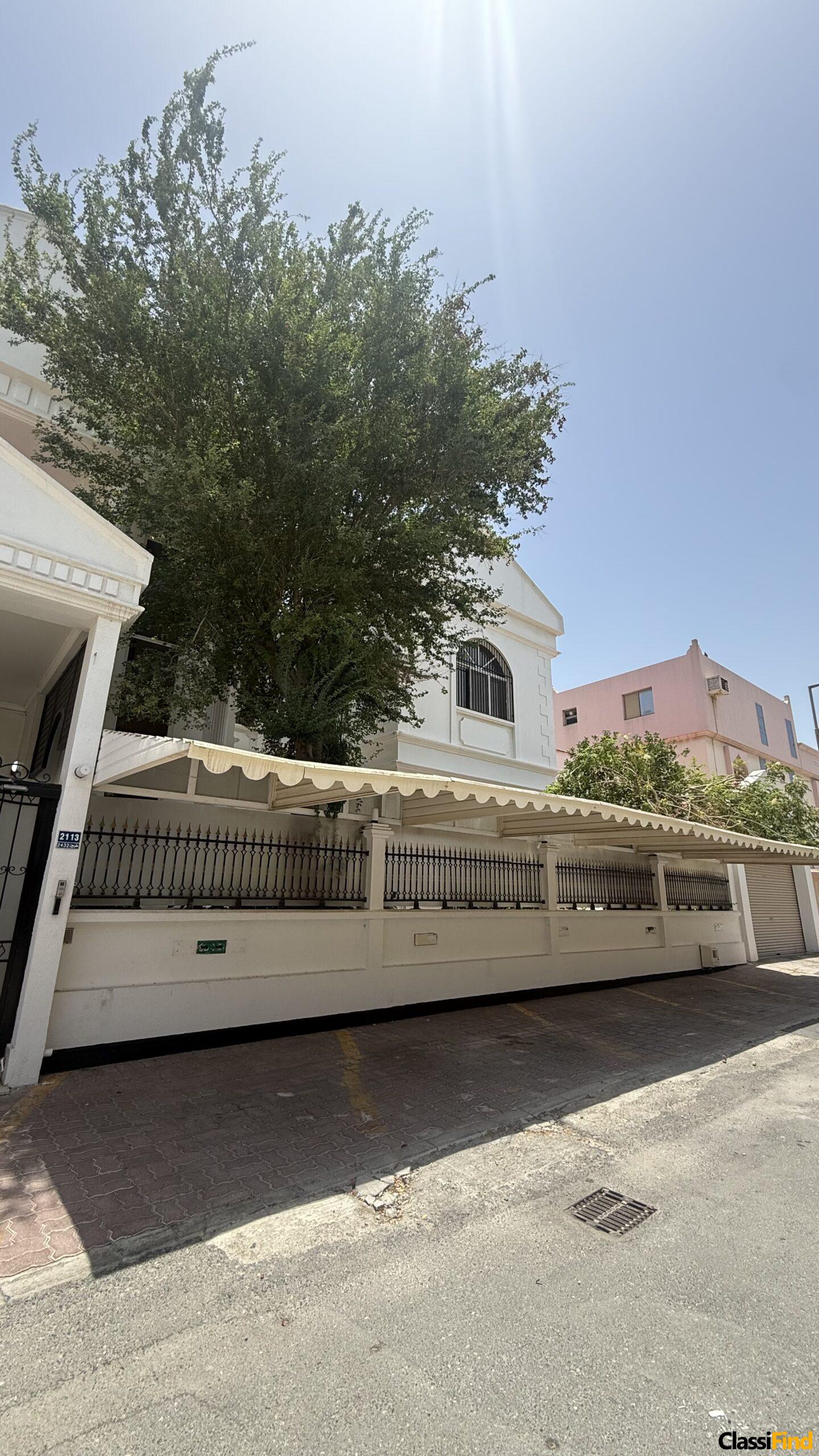 Corner Villa for Rent – Juffair