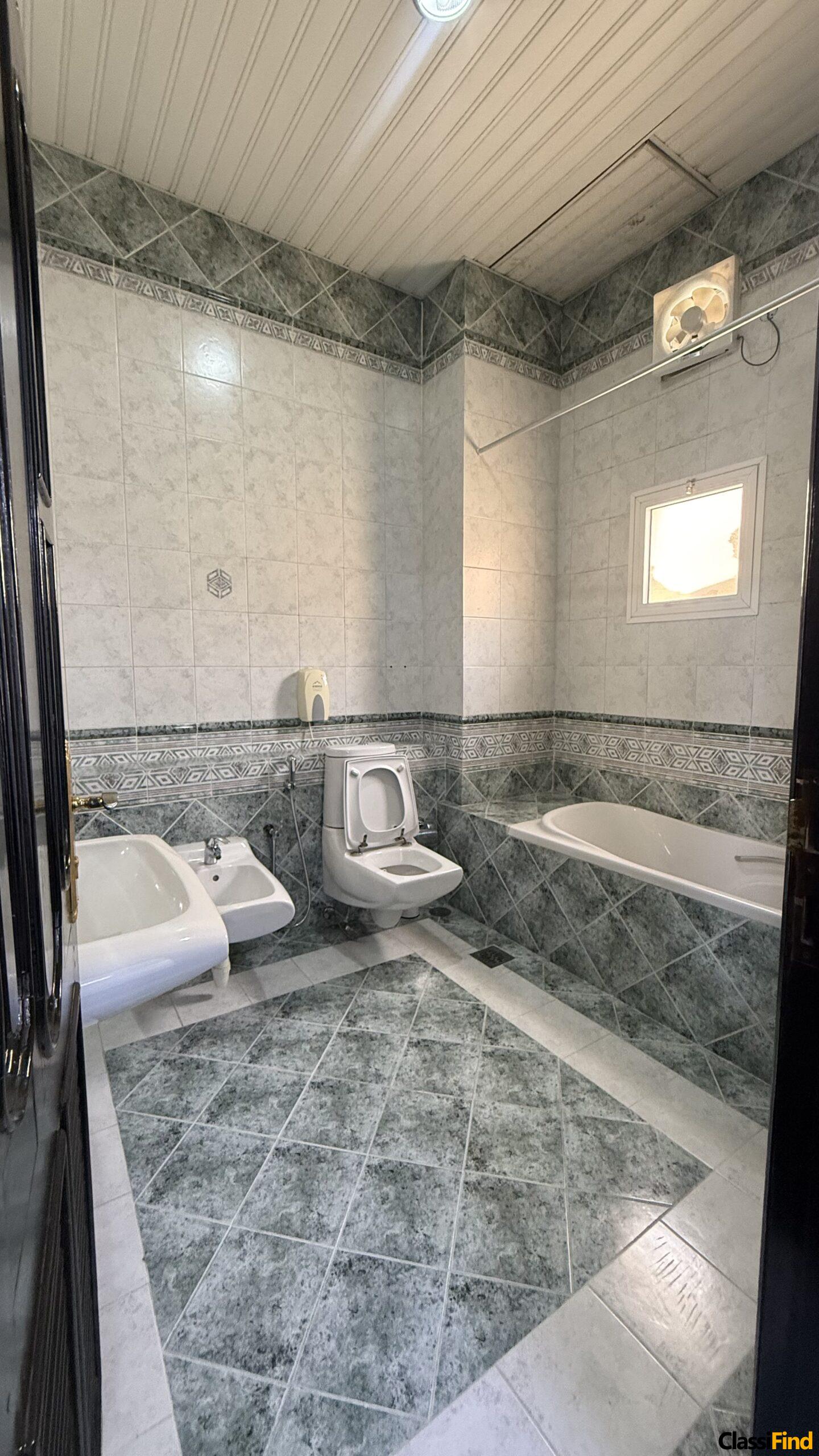 Corner Villa for Rent – Juffair