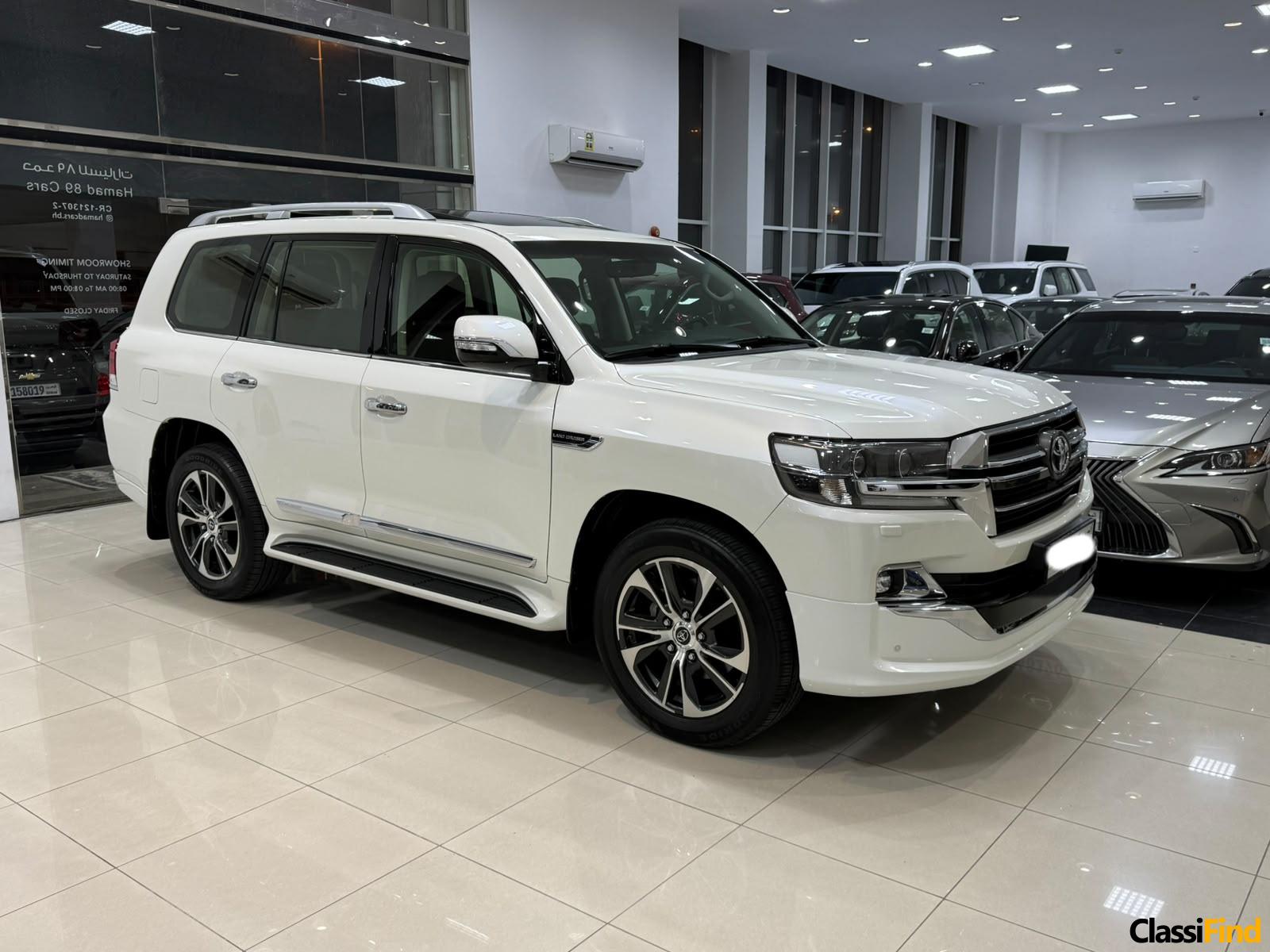 Toyota Land Cruiser GX-R 2020 (White)