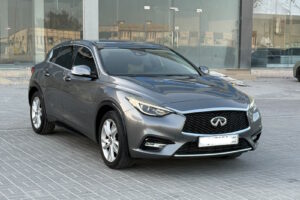 Infiniti Q30 / 2019 (Grey)