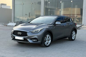 Infiniti Q30 / 2019 (Grey)