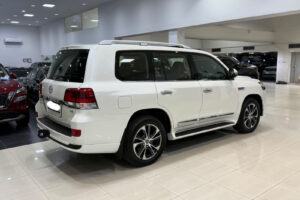 Toyota Land Cruiser GX-R 2020 (White)
