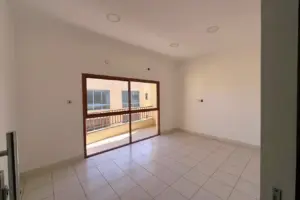 Offices for Rent in Gufool with Parking in Commercial Area