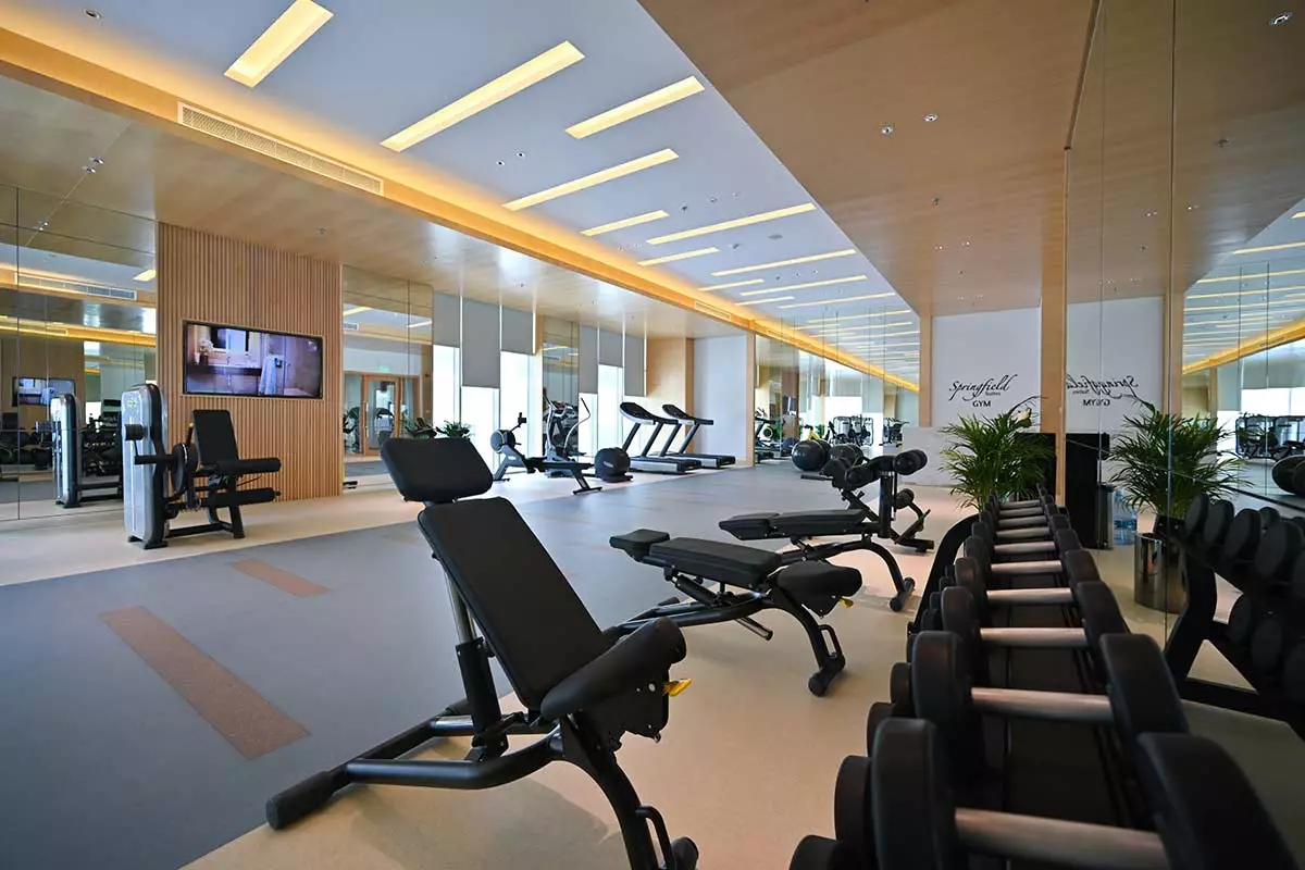 Luxury Serviced Hotel Apartments in Seef – Managed by Royal Ambassador