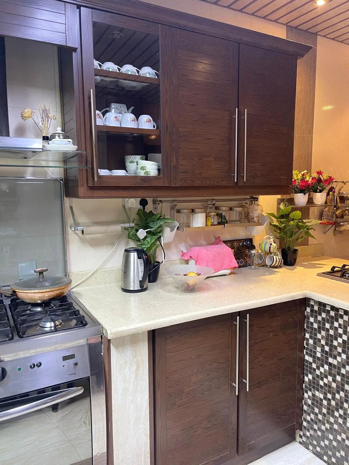 Residential Building with Ground-Floor Villa & 4 Rented Apartments – East Riffa