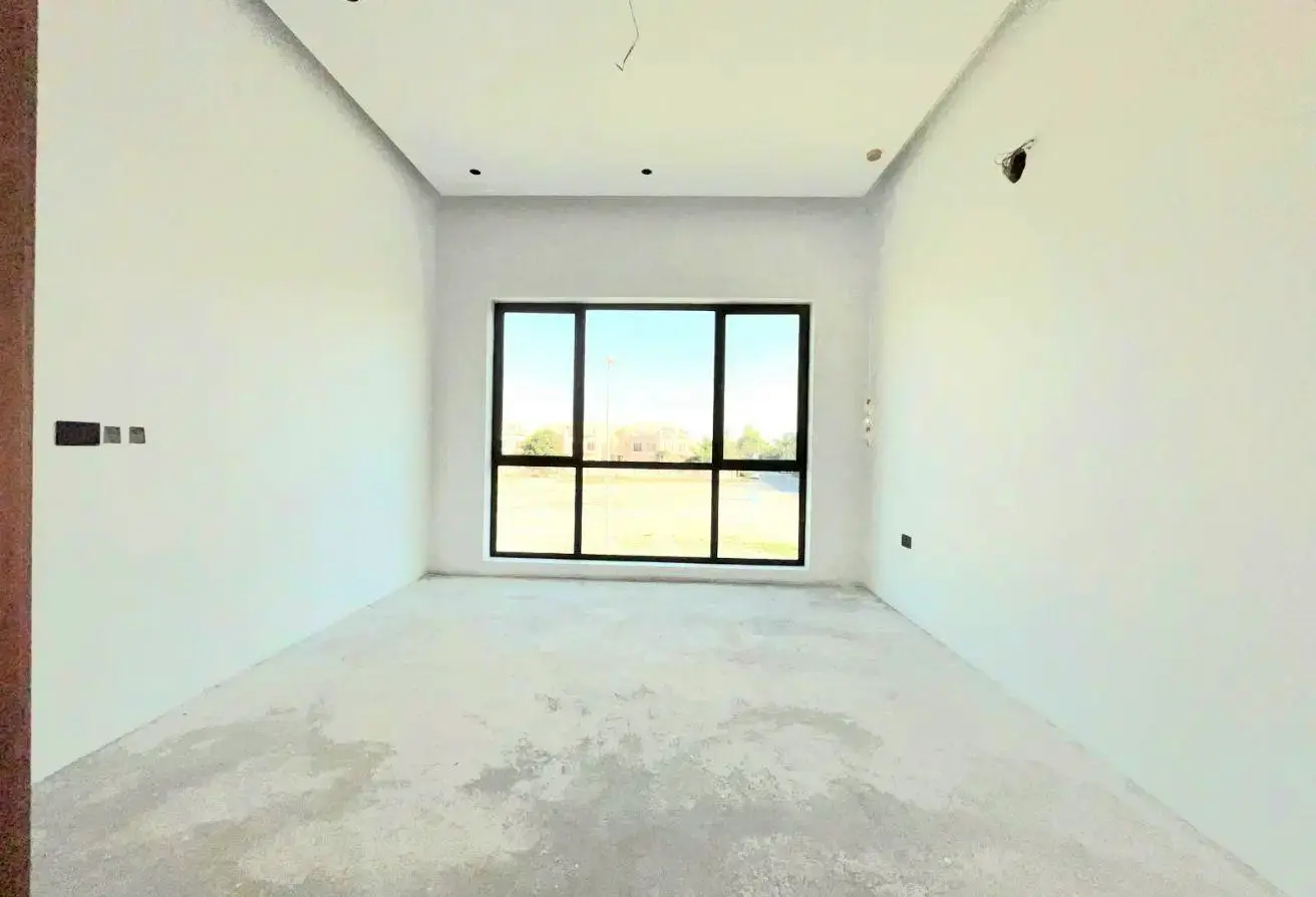 Luxury Brand New Villas for Sale in Prime Saar Location – Ready to Move In