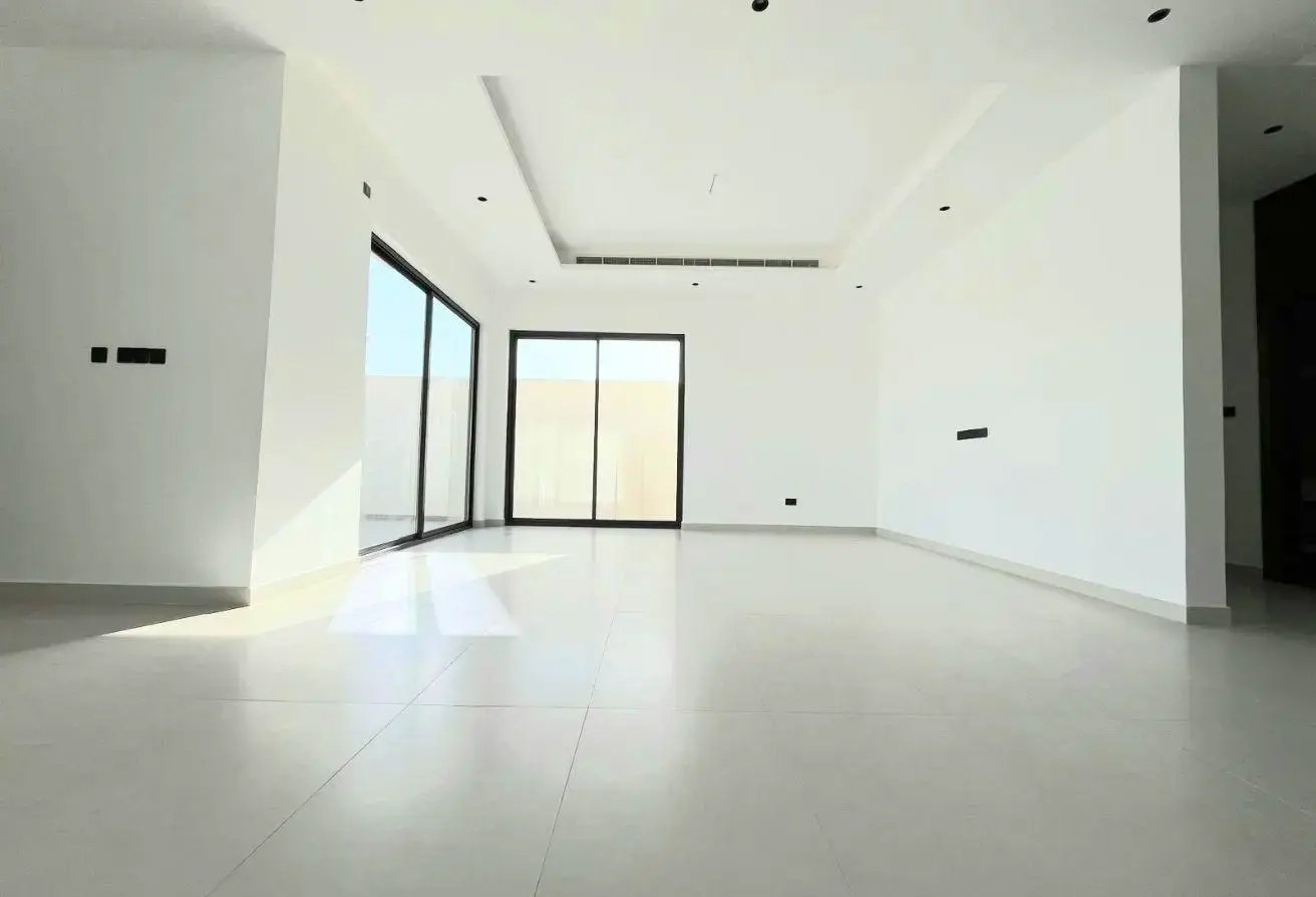 Luxury Brand New Villas for Sale in Prime Saar Location – Ready to Move In