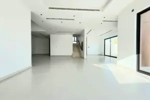 Luxury Brand New Villas for Sale in Prime Saar Location – Ready to Move In