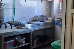 RESTAURANT FOR SALE– MAAMER ( MAIN ROAD)