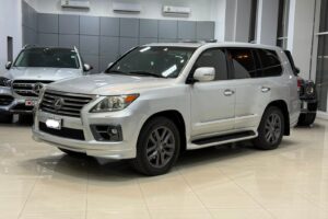 Lexus LX-570 S 2015 (Silver)