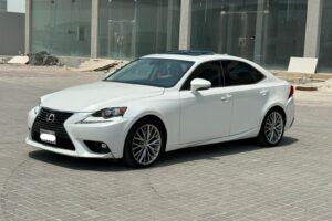 Lexus IS-300 / 2016 (White)