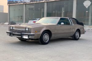 أولدزموبيل تورونادو 1984 (بني)