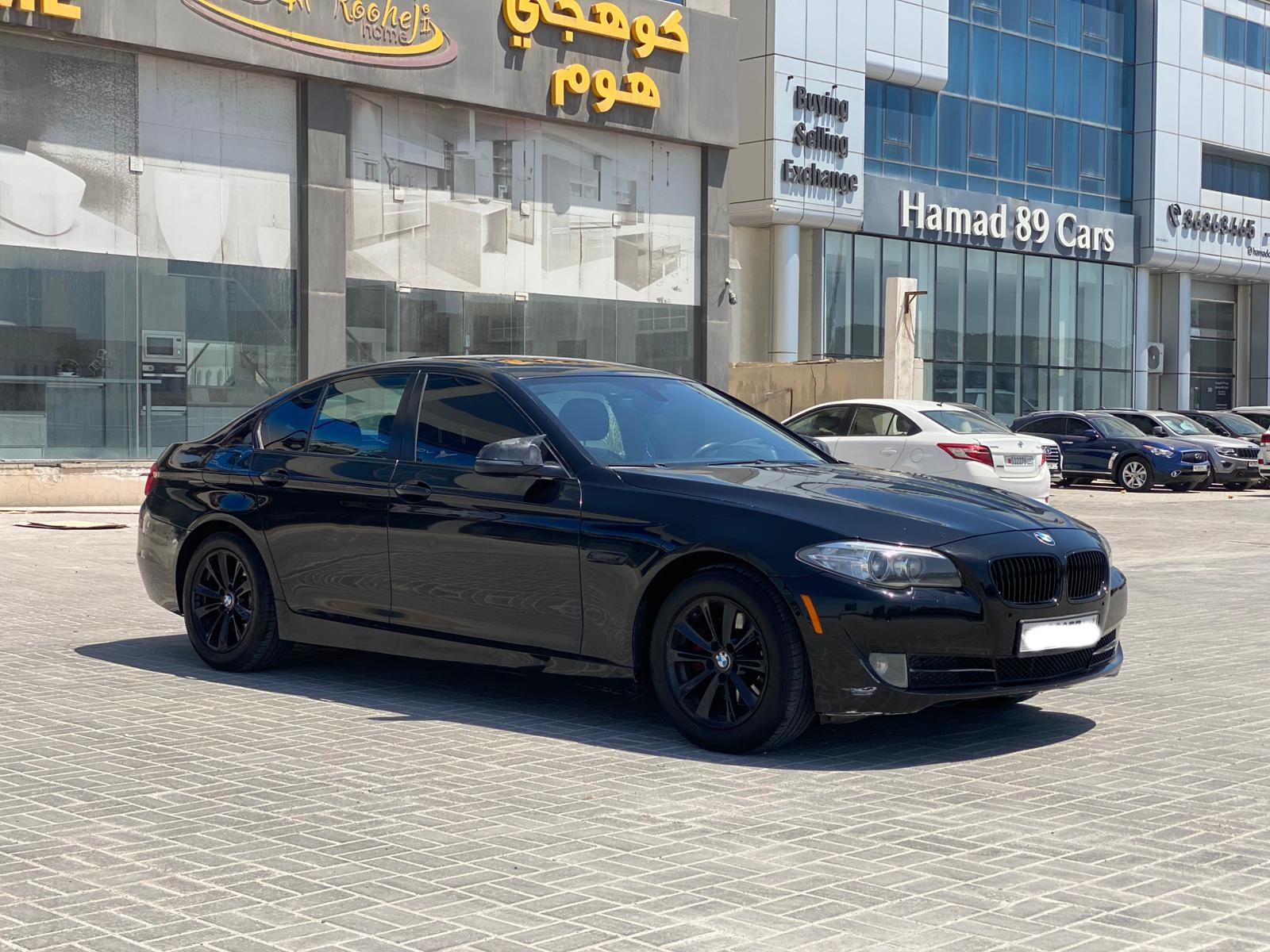 BMW 528i 2015 (أسود)