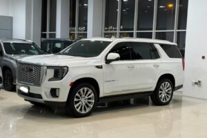 GMC Yukon Denali 2024 (White)