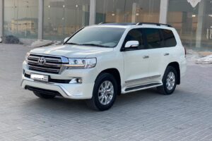Toyota Land Cruiser GX-R 2018 (Pearl)