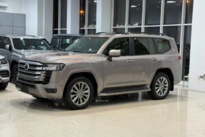 Toyota Land Cruiser GX-R 2022 (Bronze)