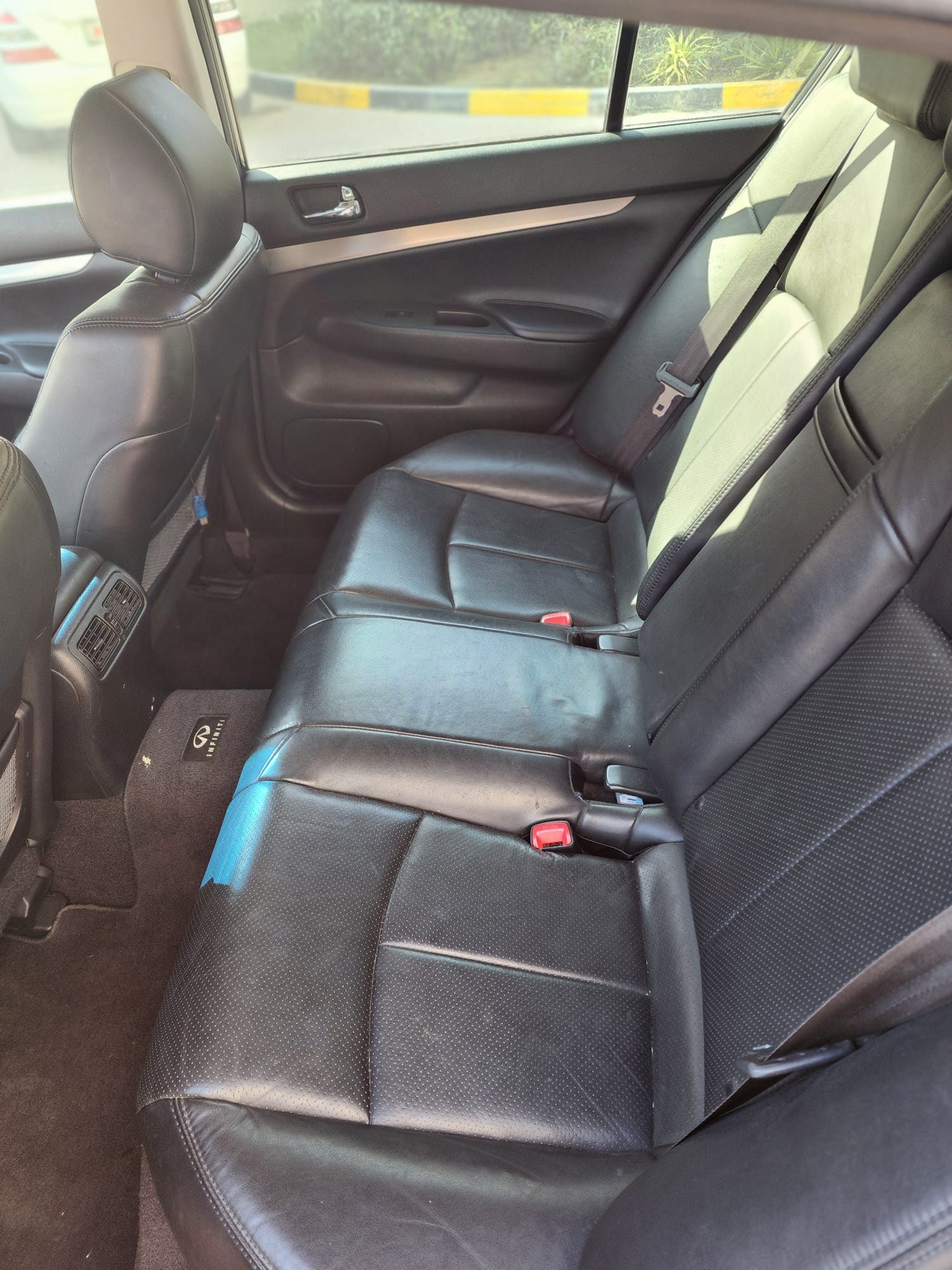 INFINITY G25 2014 MODEL