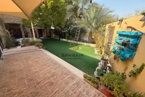 9BR Fully Furnished Villa for Sale in Hamad Town